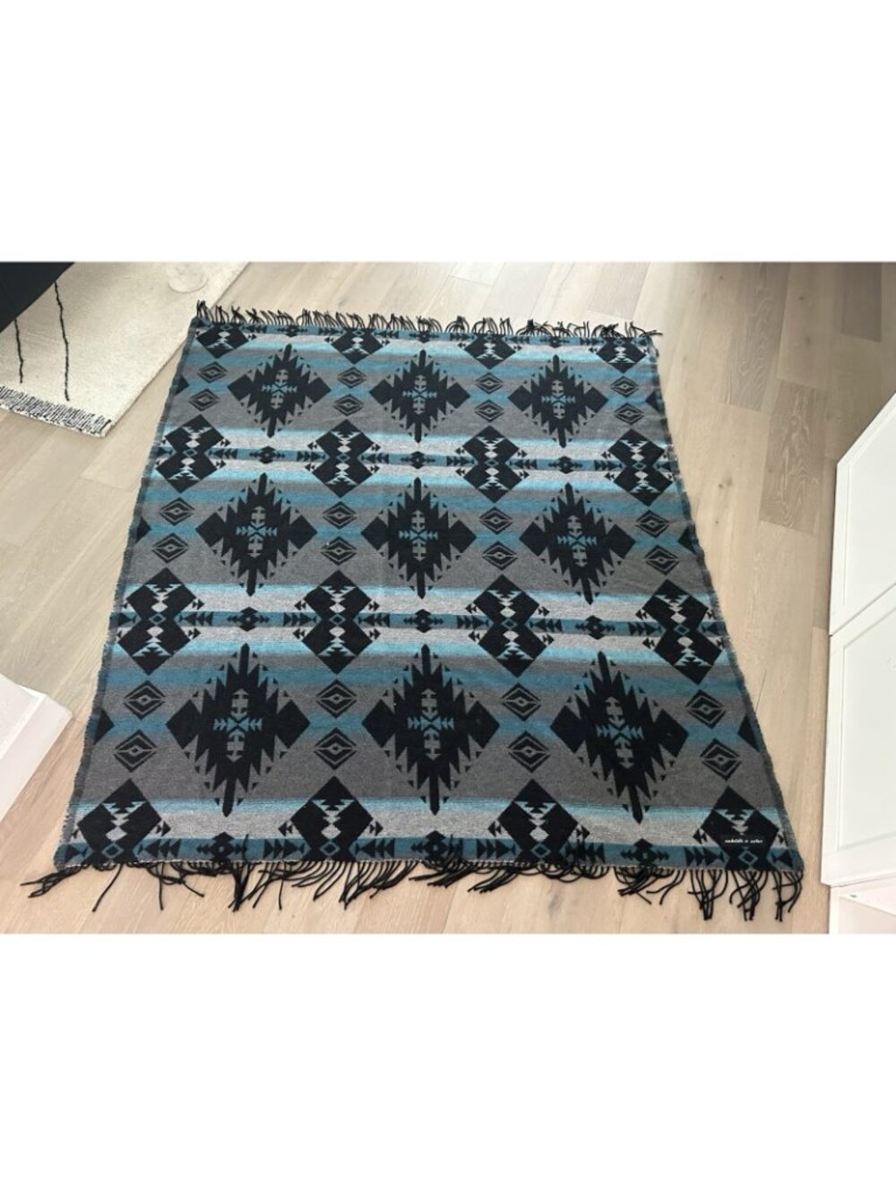 Sackcloth & Ashes Wool Blend Southwestern Aztec Reversible Blanket Blue 60”x64” - Picture 2 of 6